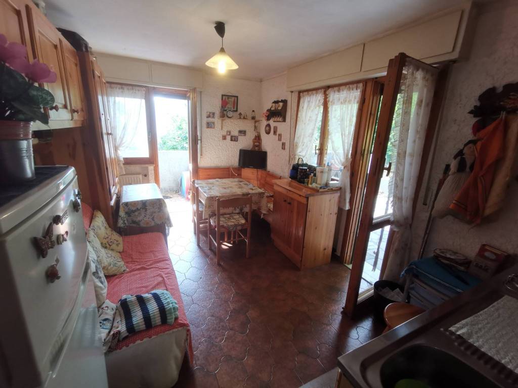 appartamento in vendita a Viola