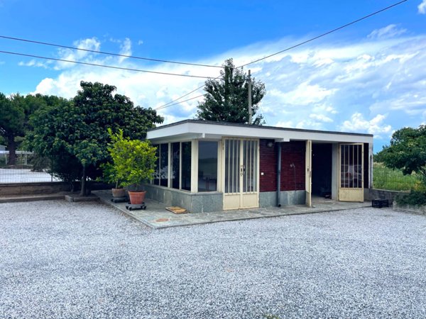 casa indipendente in vendita a Vottignasco