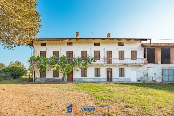 casa indipendente in vendita a Vottignasco