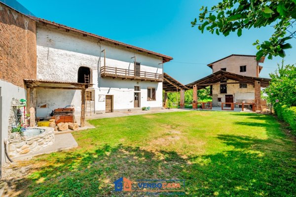 casale in vendita a Vottignasco