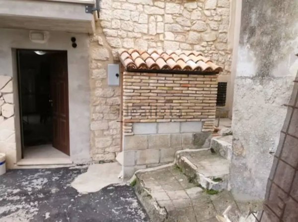 appartamento in vendita ad Abbateggio