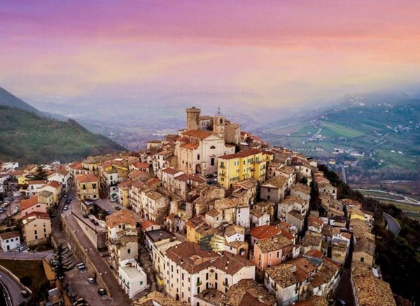 casale in vendita ad Abbateggio