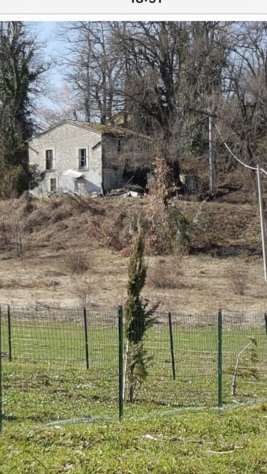 casa indipendente in vendita ad Abbateggio