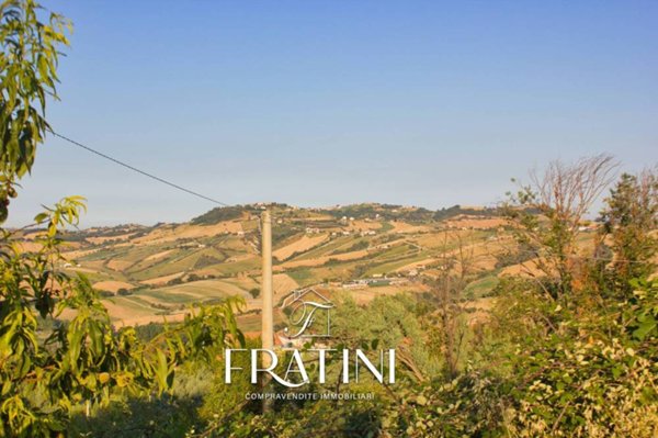 casa indipendente in vendita ad Abbateggio