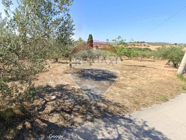 casa indipendente in vendita ad Alanno