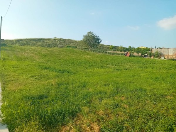 terreno edificabile in vendita ad Alanno