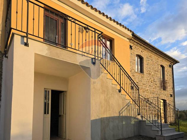 casa indipendente in vendita ad Alanno