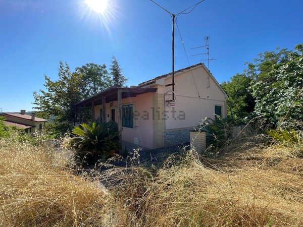 appartamento in vendita ad Alanno