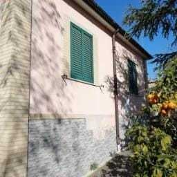 casa indipendente in vendita ad Alanno