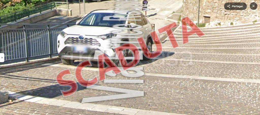 negozio in vendita ad Alanno