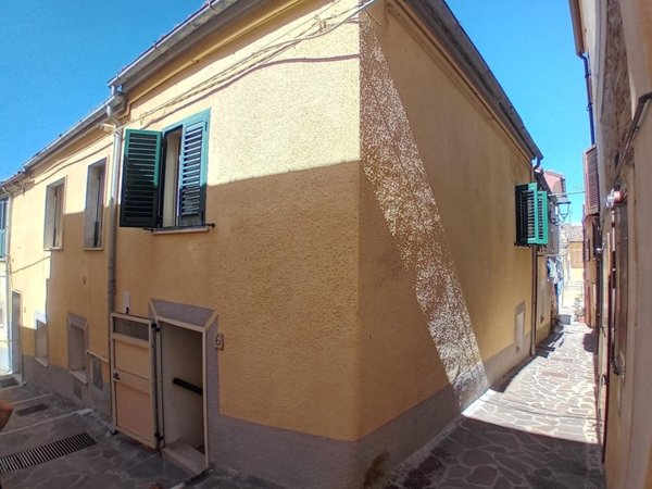 casa indipendente in vendita ad Alanno