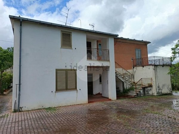 appartamento in vendita ad Alanno