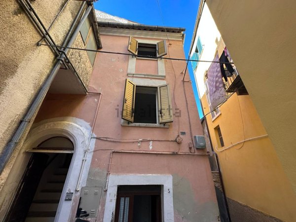 appartamento in vendita ad Alanno