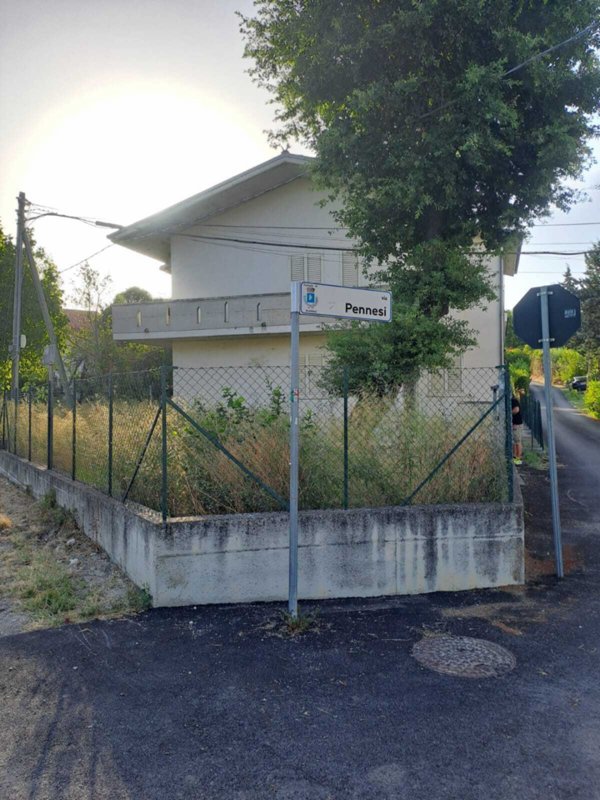 casa indipendente in vendita ad Alanno