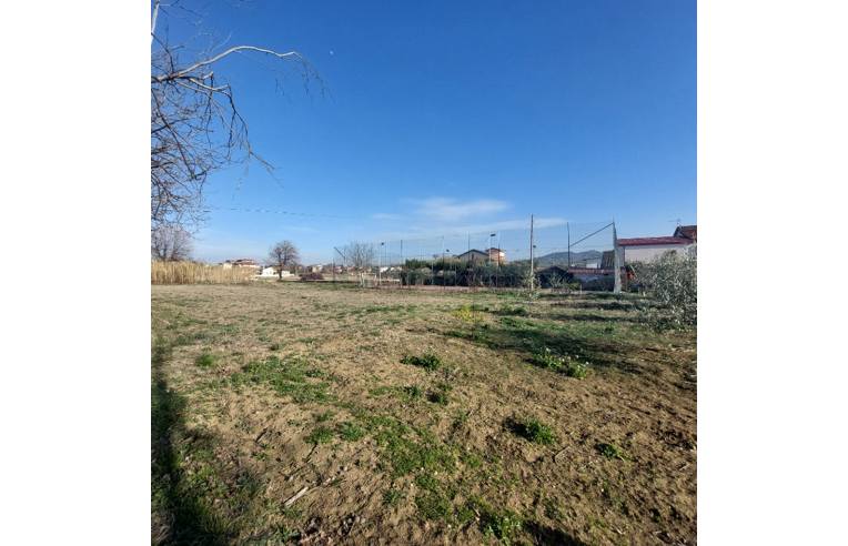 terreno edificabile in vendita ad Alanno