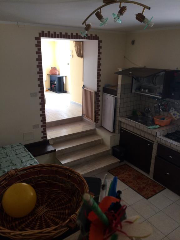 casa indipendente in vendita ad Alanno