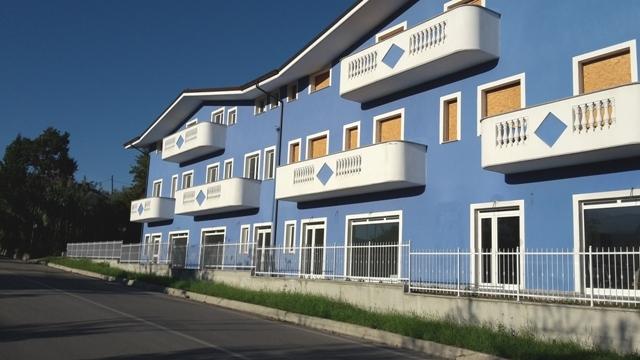appartamento in vendita ad Alanno in zona Ticchione