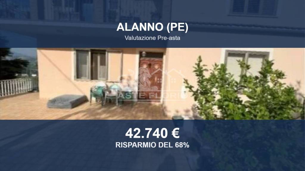 appartamento in vendita ad Alanno in zona Case