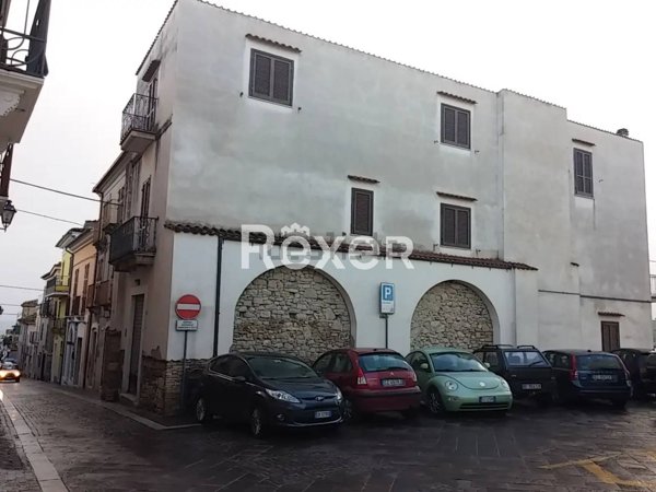 casa indipendente in vendita ad Alanno in zona Case