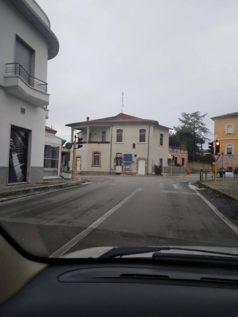 casa indipendente in vendita a Bolognano