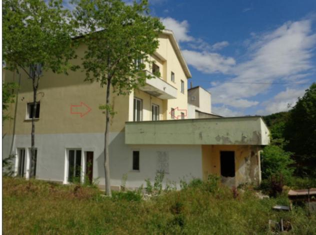 appartamento in vendita a Bolognano in zona Piano d'Orta