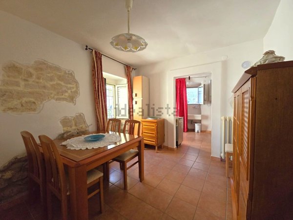 casa indipendente in vendita a Bolognano