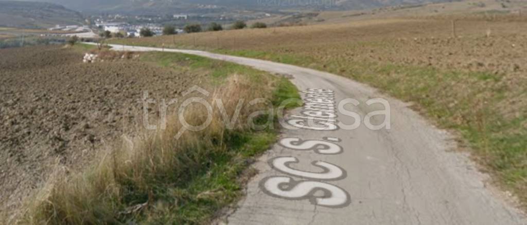 terreno edificabile in vendita a Bolognano