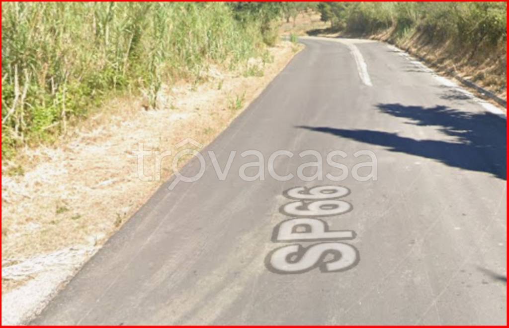 terreno agricolo in vendita a Bolognano