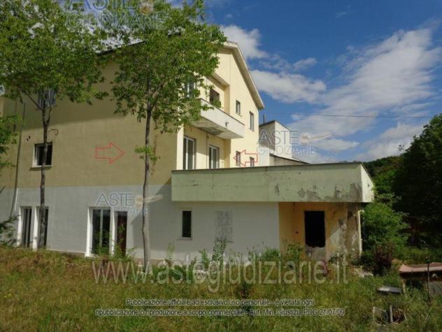 appartamento in vendita a Bolognano in zona Piano d'Orta