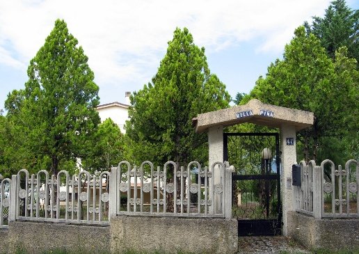 casa indipendente in vendita a Bolognano