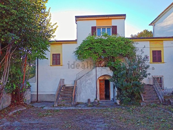 casa indipendente in vendita a Bolognano in zona Piano d'Orta