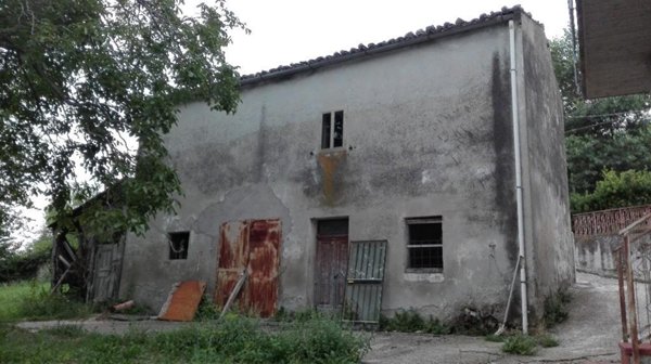 casa indipendente in vendita a Brittoli