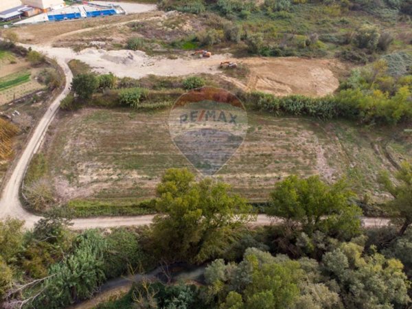 terreno agricolo in vendita a Brittoli