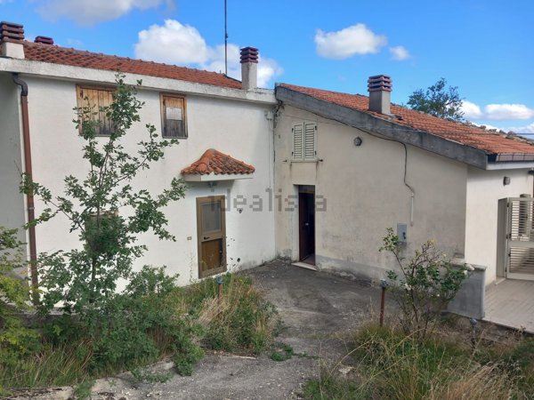 appartamento in vendita a Brittoli