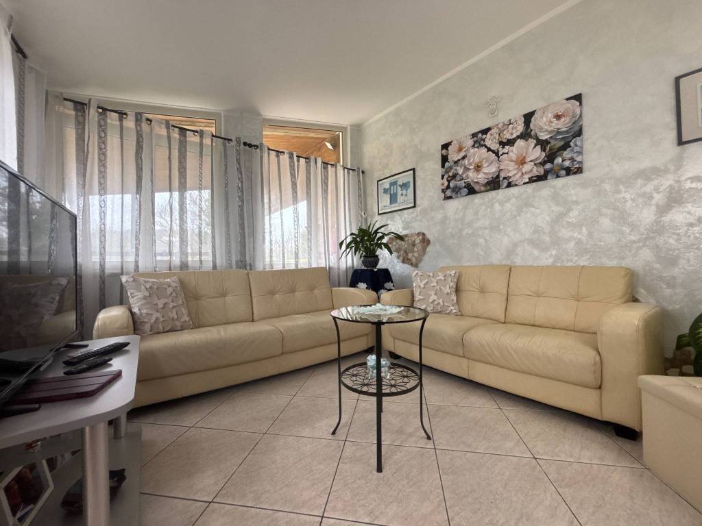 casa indipendente in vendita a Brittoli