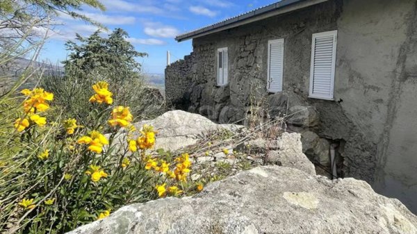 casa indipendente in vendita a Brittoli