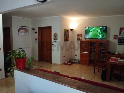 appartamento in vendita a Bussi sul Tirino