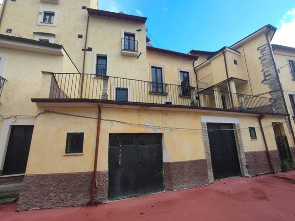 appartamento in vendita a Bussi sul Tirino
