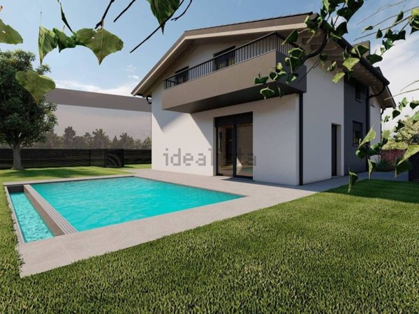 casa indipendente in vendita a Bussi sul Tirino