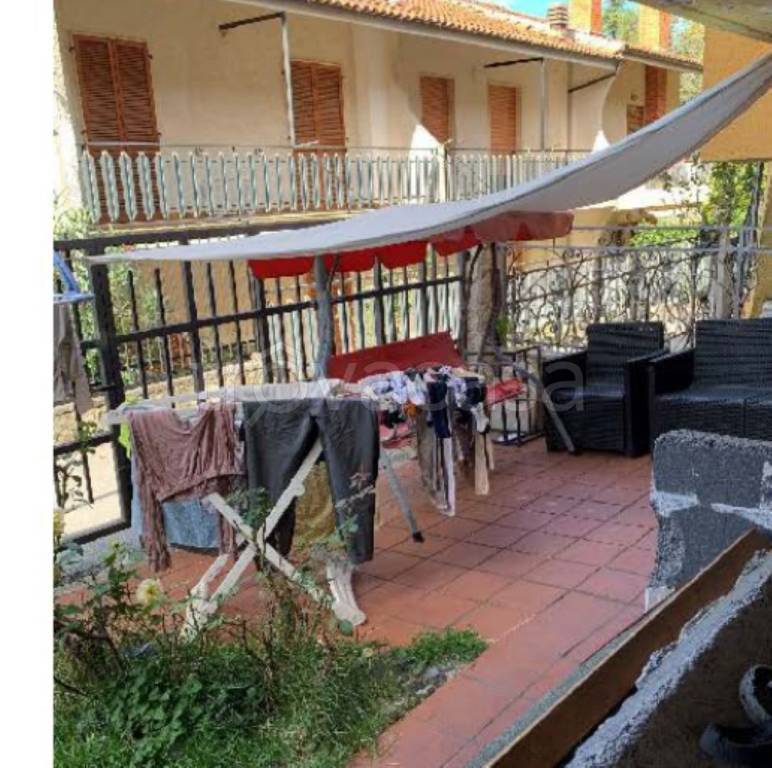 appartamento in vendita a Bussi sul Tirino