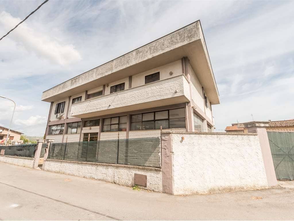 appartamento in vendita a Cappelle sul Tavo