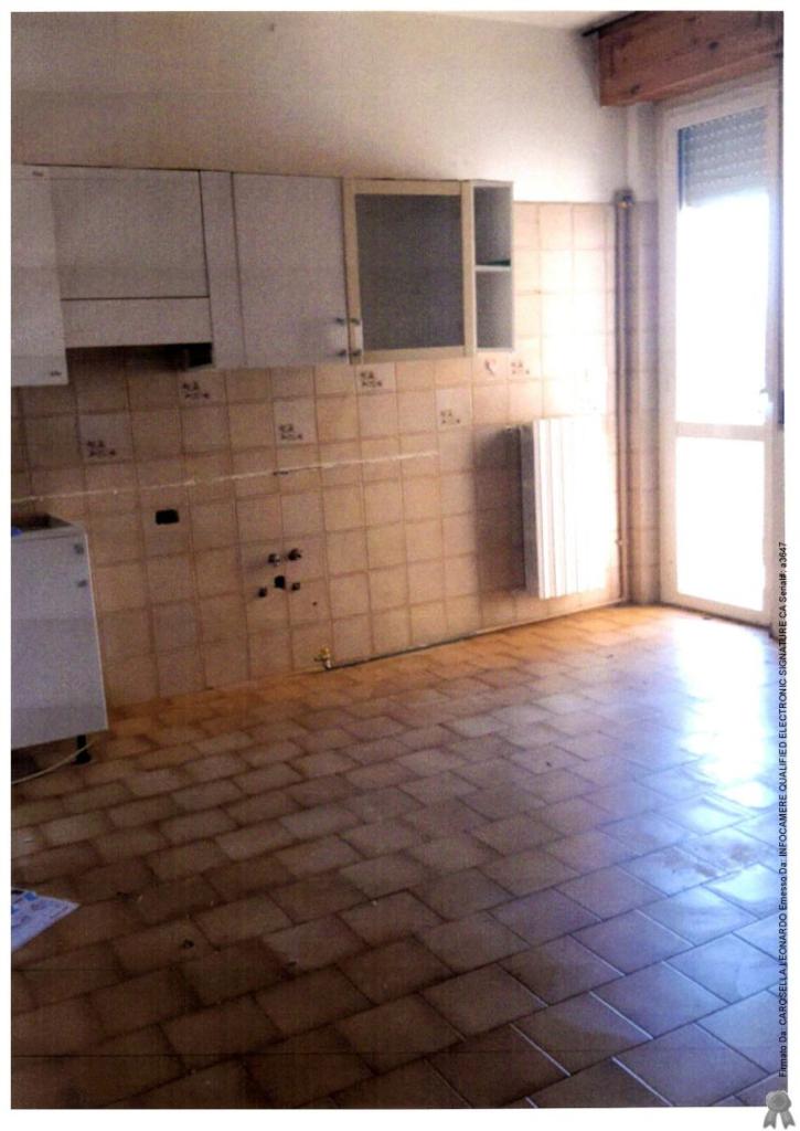 appartamento in vendita a Cappelle sul Tavo