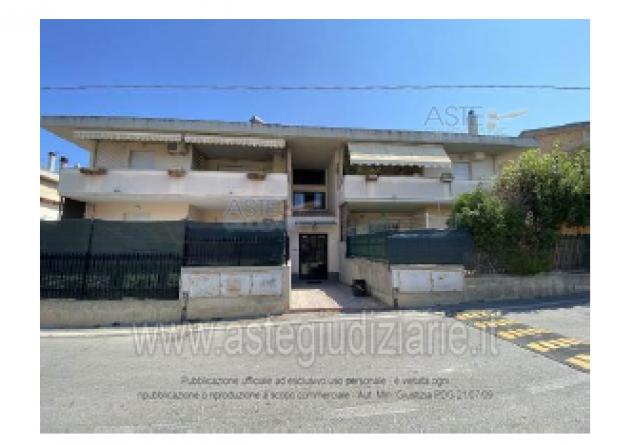 appartamento in vendita a Cappelle sul Tavo