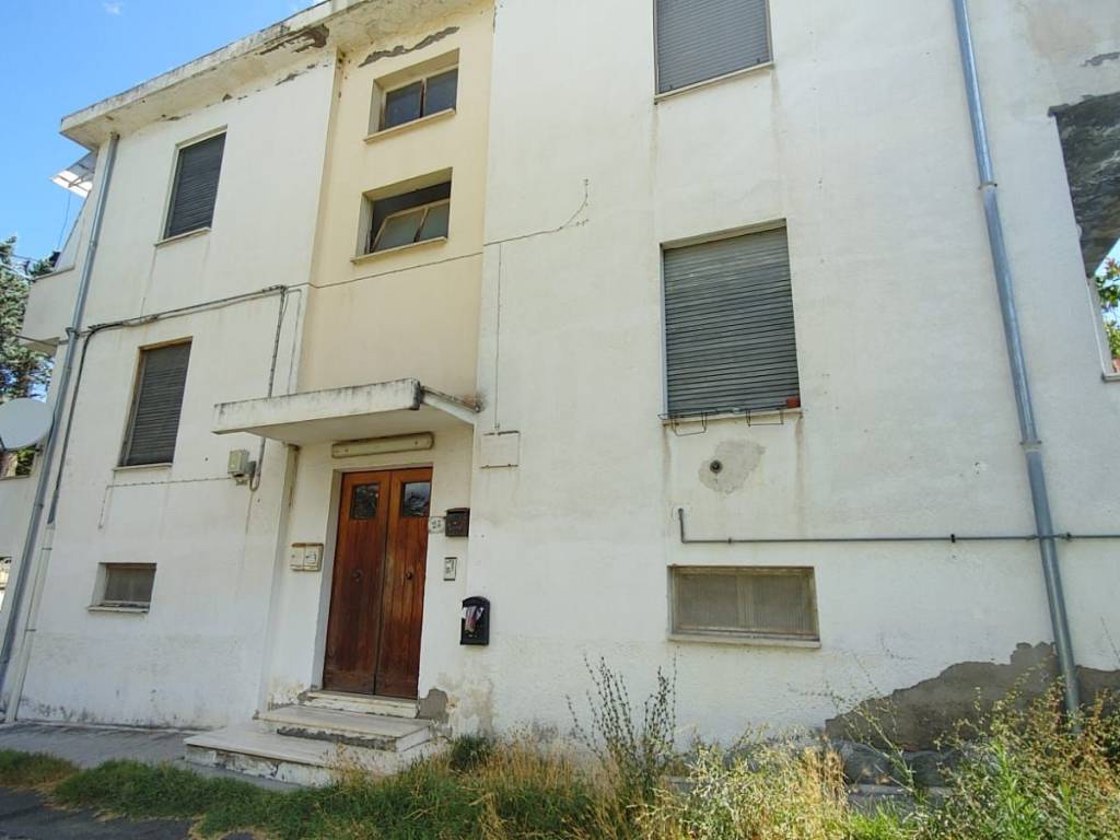 appartamento in vendita a Cappelle sul Tavo