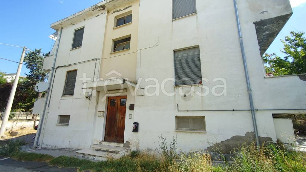 appartamento in vendita a Cappelle sul Tavo