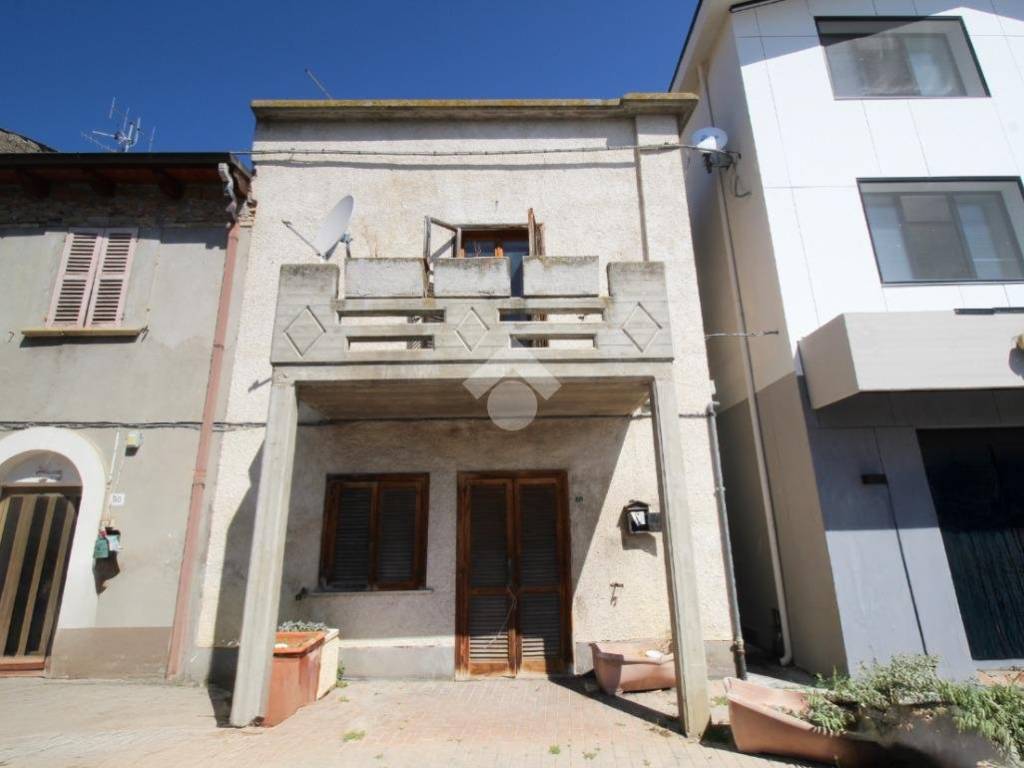 appartamento in vendita a Cappelle sul Tavo