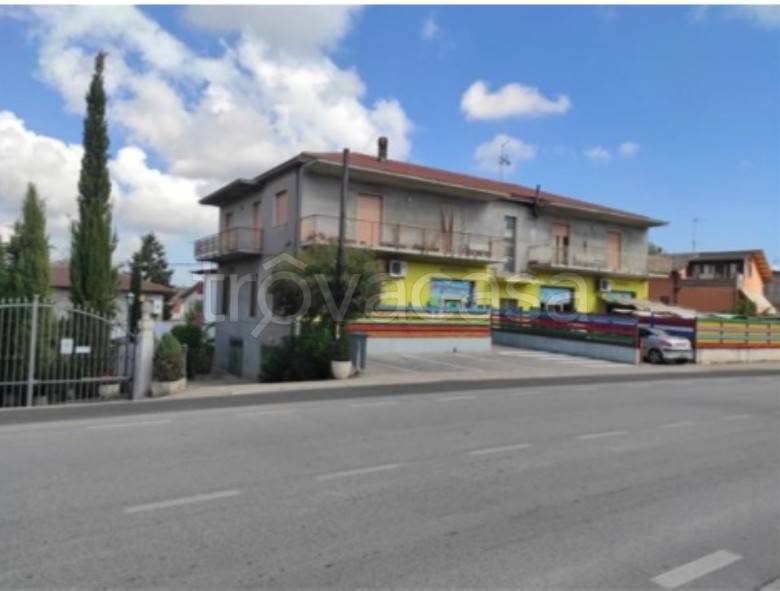 appartamento in vendita a Cappelle sul Tavo