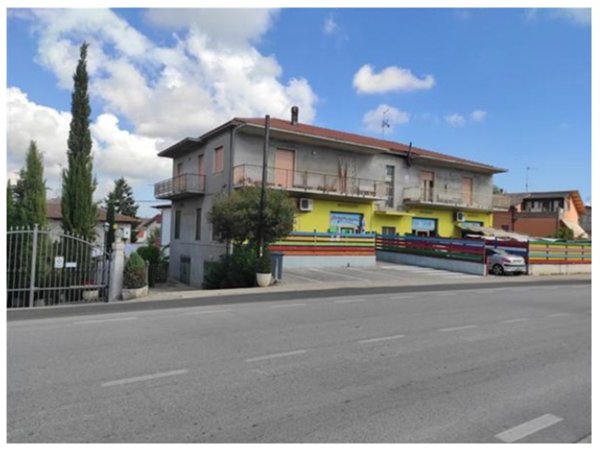 appartamento in vendita a Cappelle sul Tavo