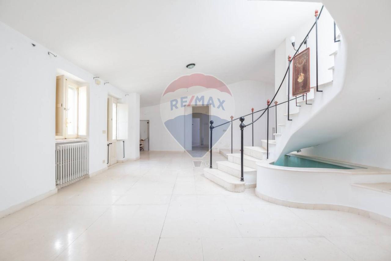 casa indipendente in vendita a Cappelle sul Tavo