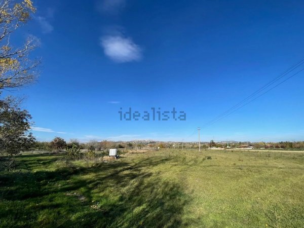 terreno agricolo in vendita a Cappelle sul Tavo